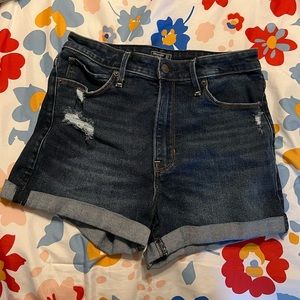 A+F hi-rise shorts